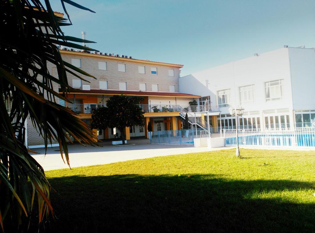 Hotel Acosta Ciudad De La Musica فيلافرانكا دي لوس باروس المظهر الخارجي الصورة